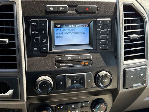 Used 2020 Ford F350 XL w/ Power Equipment Group image 15