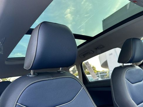 New 2026 Volkswagen Taos SEL image 16