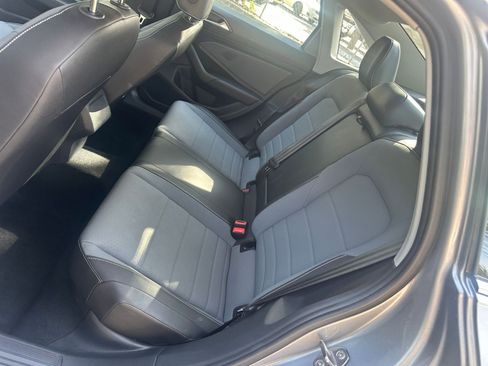 Used 2025 Volkswagen Jetta SE image 31