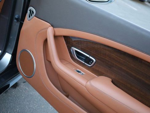 Used 2017 Bentley Continental GT V8 S image 44