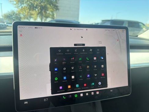 Used 2023 Tesla Model Y Long Range image 16