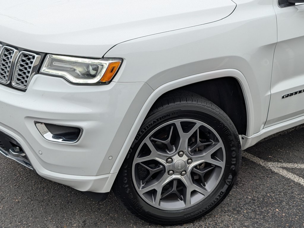 Used 2020 Jeep Grand Cherokee Overland AWD/4WD image 28