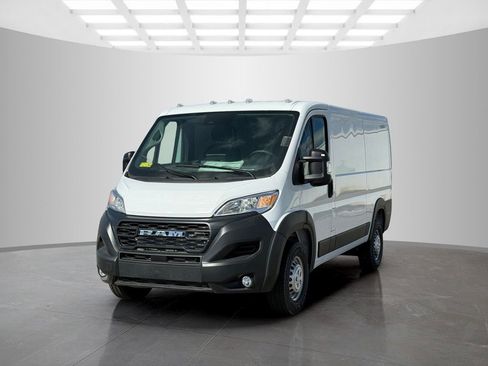 New 2025 RAM ProMaster 1500 w/ Premium Convenience Group FWD image 3