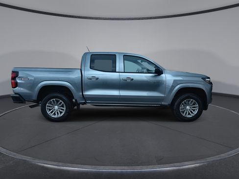 New 2026 Chevrolet Colorado LT w/ LT Convenience Package AWD/4WD image 14