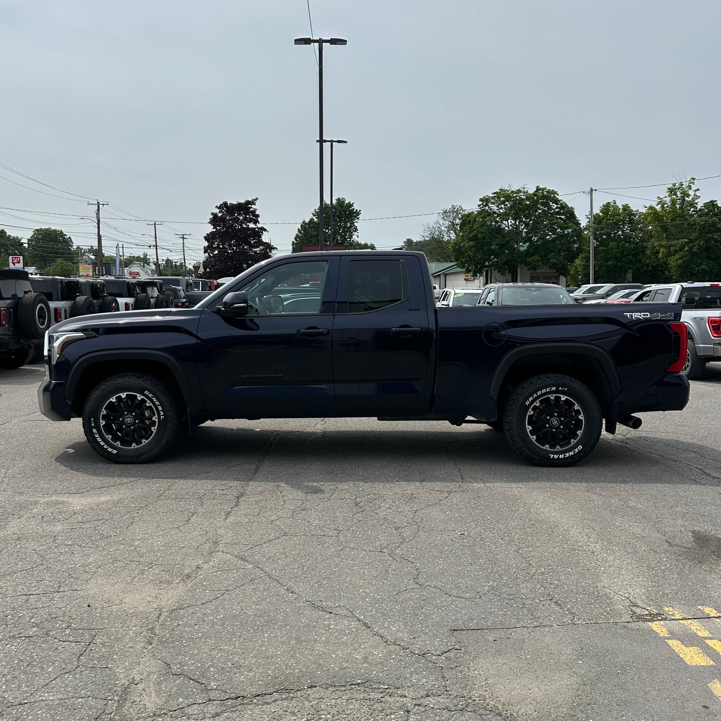 Used 2025 Toyota Tundra SR5 w/ TRD Off-Road Package AWD/4WD image 6