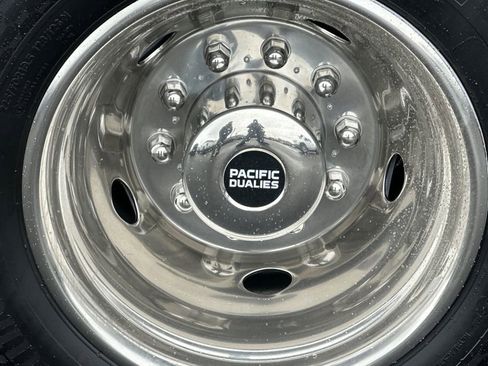 Used 2019 Ford F550 4x4 Crew Cab Super Duty image 21