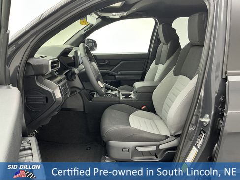 Used 2025 Toyota 4Runner Limited image 17