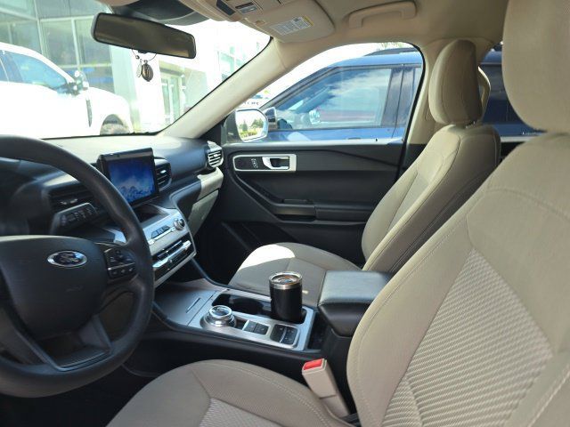 Used 2022 Ford Explorer 2WD image 7