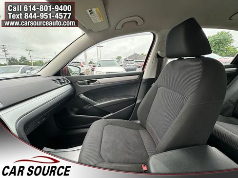 Used 2016 Volkswagen Passat 1.8T S FWD image 15