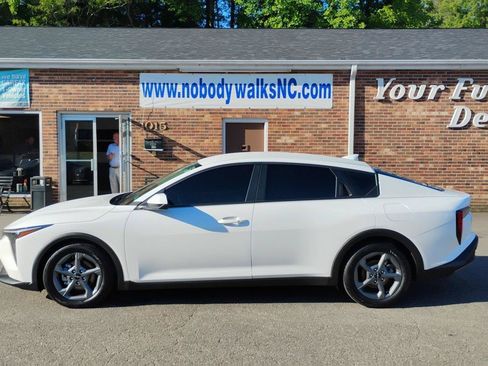 Used 2025 Kia K4 FWD image 8