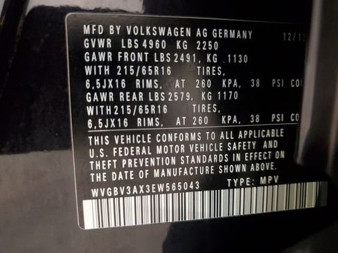 Used 2014 Volkswagen Tiguan S image 31