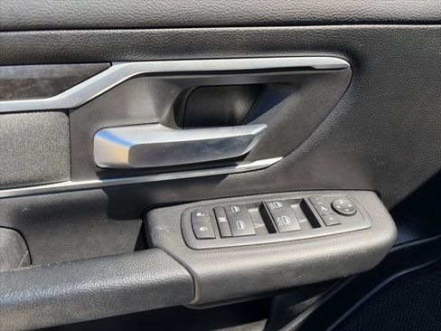 Used 2020 RAM 1500 Lone Star image 11