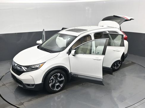 Used 2019 Honda CR-V Touring image 20