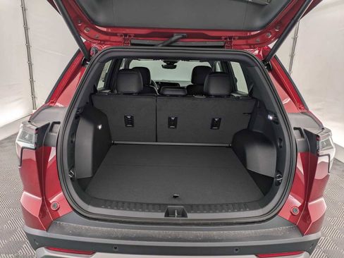 New 2026 Chevrolet Equinox LT AWD/4WD image 31