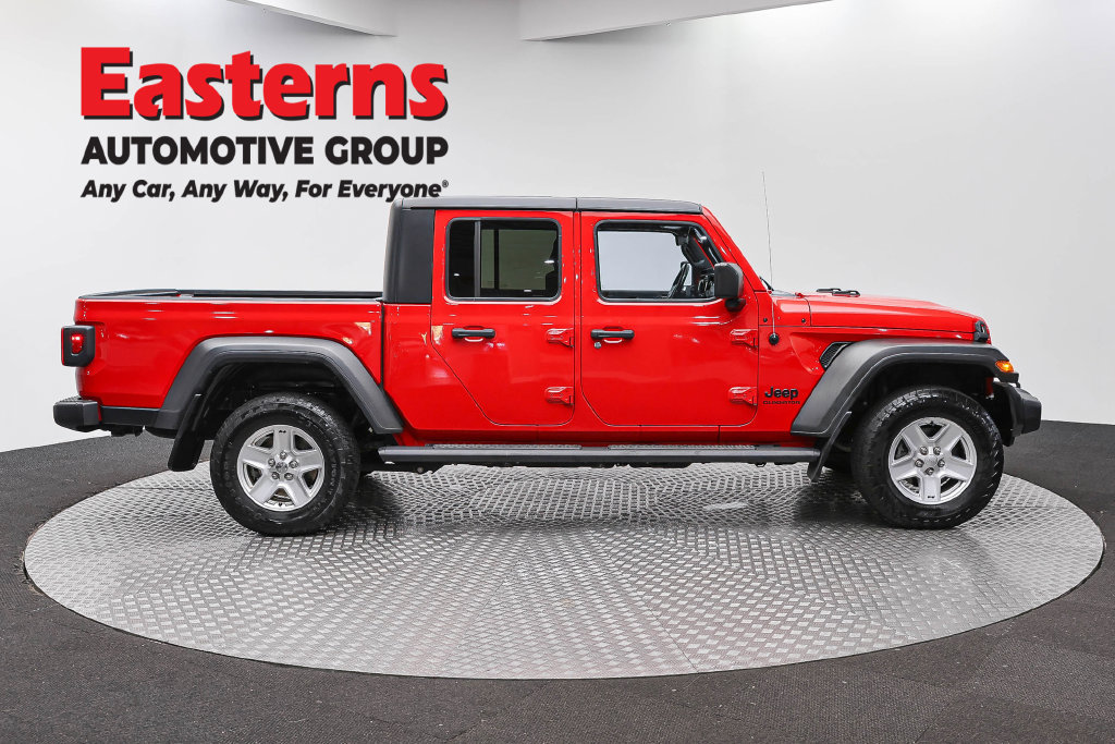 Used 2020 Jeep Gladiator Sport w/ Quick Order Package 24S AWD/4WD image 4