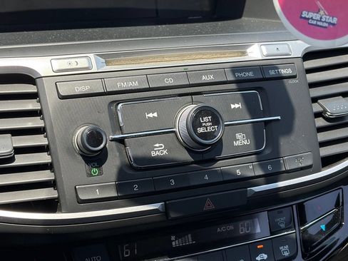 Used 2016 Honda Accord LX image 9