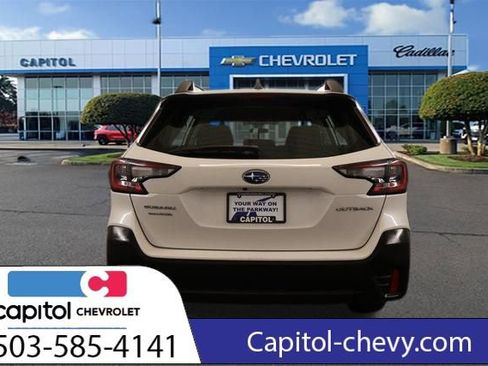 Used 2022 Subaru Outback AWD/4WD image 3