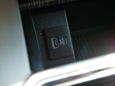 Used 2020 Ford F250 Lariat AWD/4WD image 27