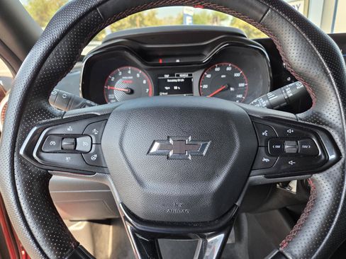 Used 2024 Chevrolet Trax RS w/ Driver Confidence Package FWD image 24