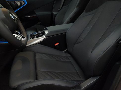 New 2026 BMW X3 xDrive30 w/ Premium Package image 18