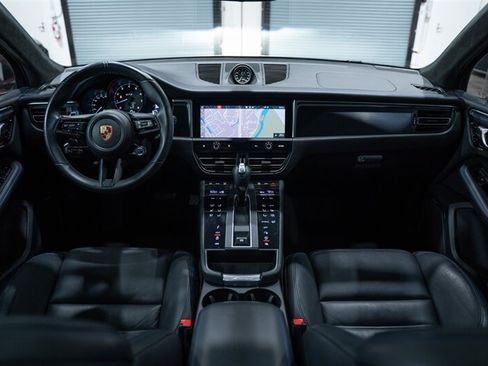Used 2022 Porsche Macan GTS AWD/4WD image 20