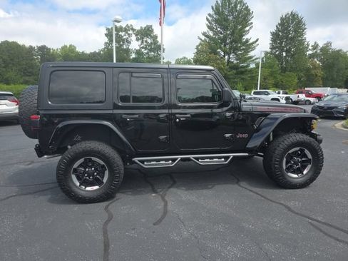 Used 2019 Jeep Wrangler Unlimited Rubicon AWD/4WD image 9
