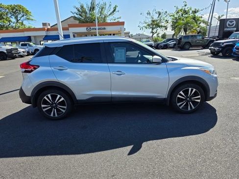 Used 2019 Nissan Kicks SV FWD image 8