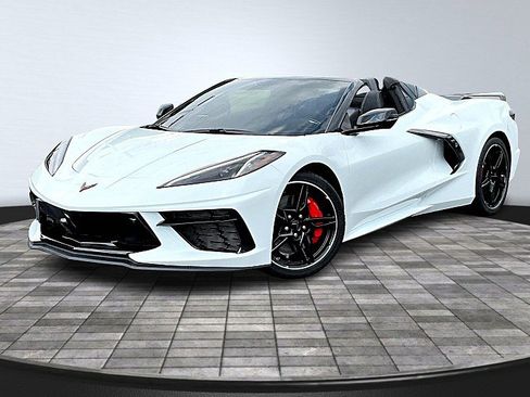 Used 2023 Chevrolet Corvette Stingray Premium Conv w/ Z51 Performance Package RWD image 3
