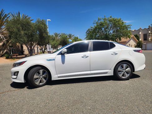 Used 2014 Kia Optima EX image 6