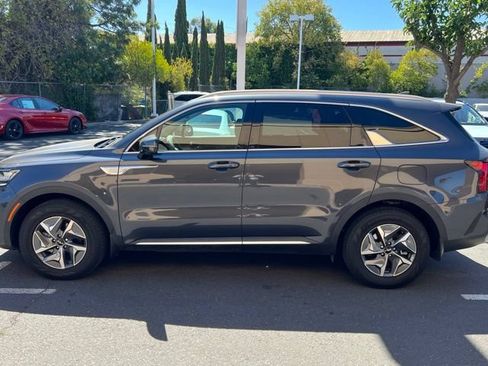 Used 2022 Kia Sorento EX FWD image 7