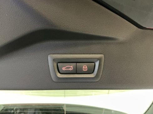 New 2026 BMW X5 sDrive40i w/ M Sport Package image 32