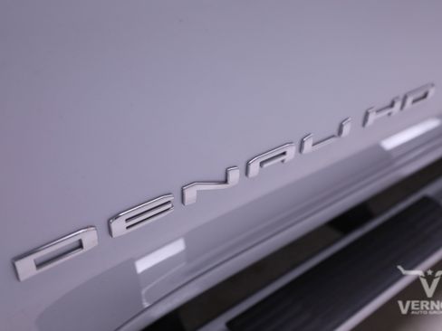 New 2026 GMC Sierra 3500 Denali w/ Technology Package image 36