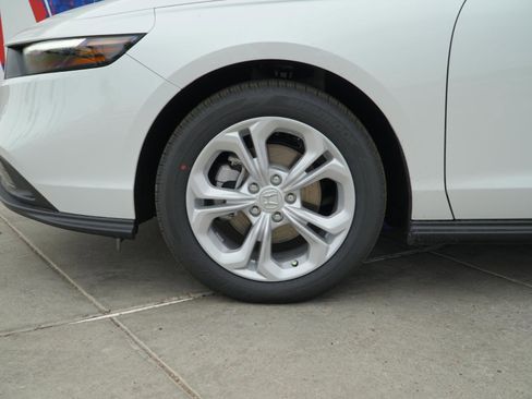 New 2026 Honda Accord LX image 12