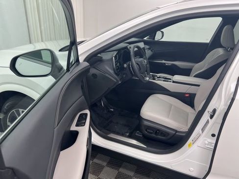 Used 2023 Lexus RX 350 Premium image 12