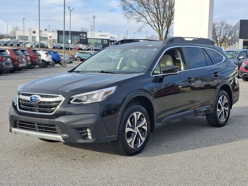 Used 2022 Subaru Outback Limited w/ Popular Package #2 image 3
