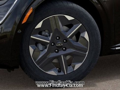 New 2025 Kia EV6 Light w/ Light LR Technology Package AWD/4WD image 11