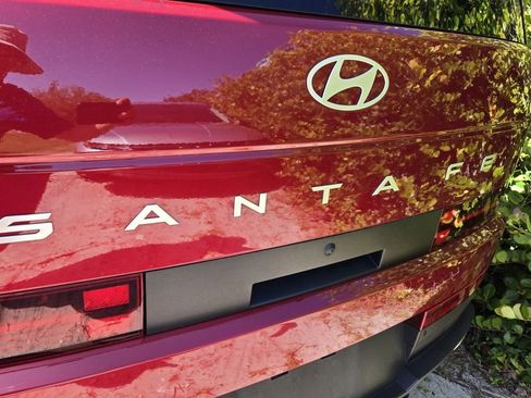 Used 2024 Hyundai Santa Fe SEL image 7