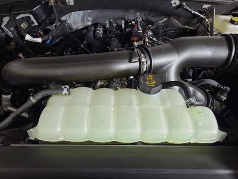 New 2026 Ford Expedition Active AWD/4WD image 27