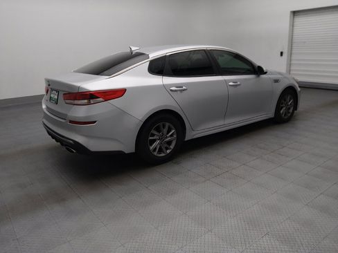 Used 2019 Kia Optima LX FWD image 10