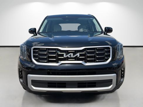 Used 2024 Kia Telluride S FWD image 8