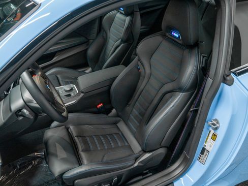 Used 2024 BMW M2 w/ Lighting Package image 23