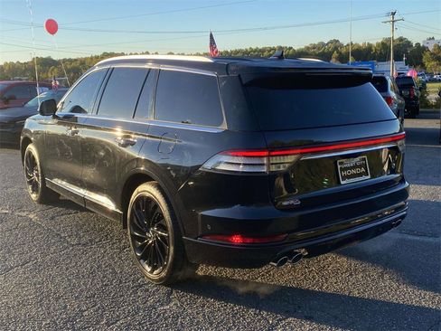 Used 2022 Lincoln Aviator Reserve w/ Equipment Group 201A image 3