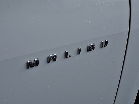 Used 2017 Chevrolet Malibu LS image 30