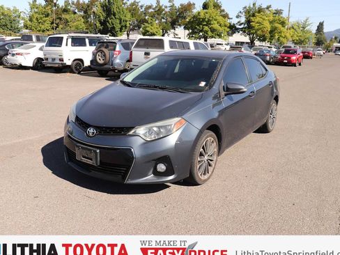 Used 2016 Toyota Corolla S FWD image 1