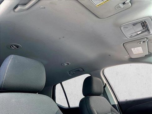 Certified 2021 Chevrolet Traverse LT image 17