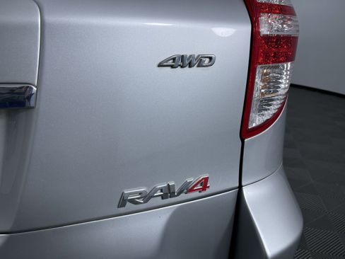 Used 2011 Toyota RAV4 Sport image 21