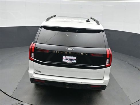 Used 2025 Ford Expedition Tremor image 34