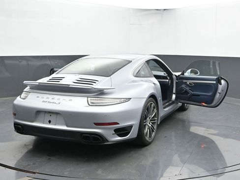 Used 2014 Porsche 911 Turbo S w/ Light Design Package image 52