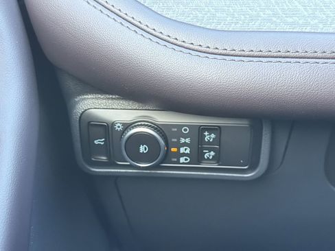 New 2026 Ford Explorer Platinum RWD image 30