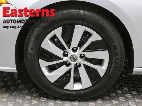 Used 2023 Nissan Altima 2.5 S image 32